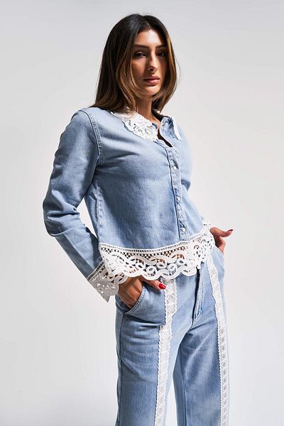its basic Women's Denim Color 4S5-103 Viscose Fabric Special Design Denim Shirt with Lace Detail