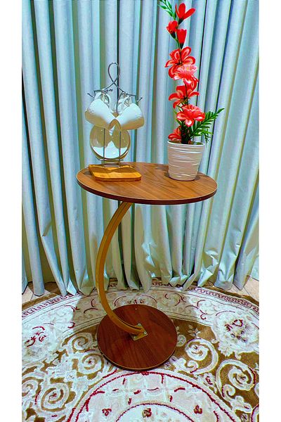 Un Modern C-Shaped Round Wooden Sofa Side Table