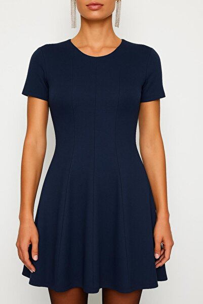 HAKKE Pile Detaylı Kısa Kollu Elbise