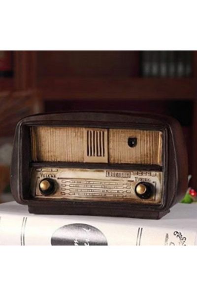 Generic Vintage Radio Resin Model – Retro Brown Desktop Ornament for Home, Office, Shelf, and Table Décor