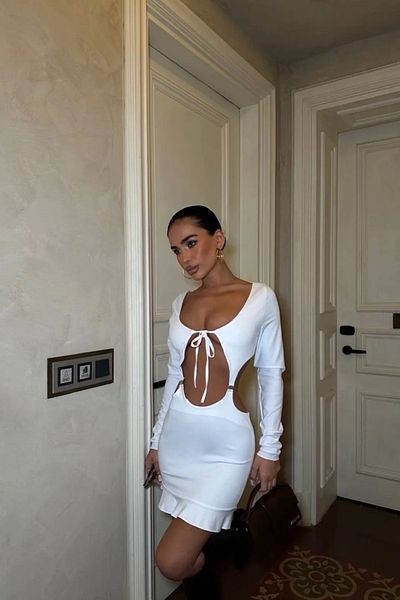 Stil Sepeti Rochie mini albă pentru femei, cu decolteu în V, cu mâneci lungi, cu decolteu în spate, cu detalii cu cârlig ELY-1000569312