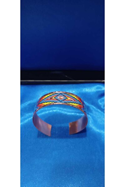 Giftcandor Handmade Patterned Copper Bracelet