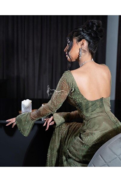 ALANOOD FASHION Emerald green dress with crystal stones in an elegant design