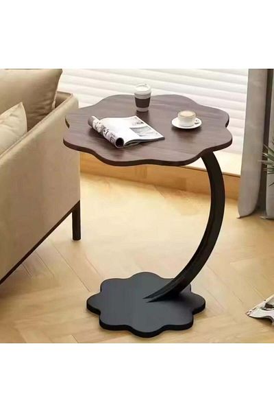 Generic Modern and elegant serving table