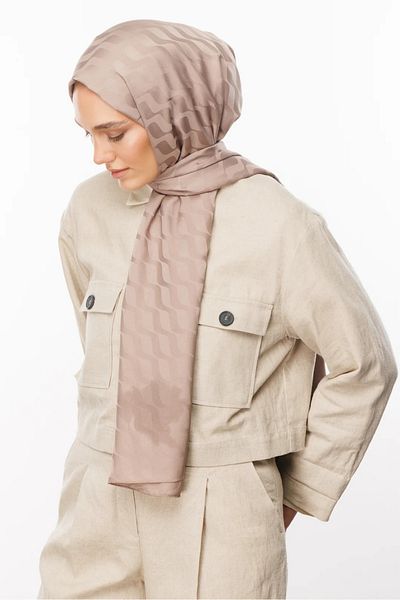 MENESSA Silky Jacquard Shawl Waterway Pattern Mink