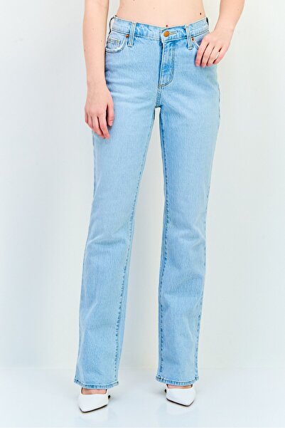 Universal Thread Women Bootcut Fit Washed Stretchable Denim Jeans, Light Blue