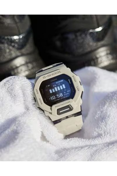 G-SHOCK G-Shock Men's Digital Grey Dial Watch - GBD-200UU-9DR