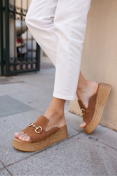 ANGELİNA JONES Barcolo Women's Taba Real Leather Suet Buckle Detail Slippers
