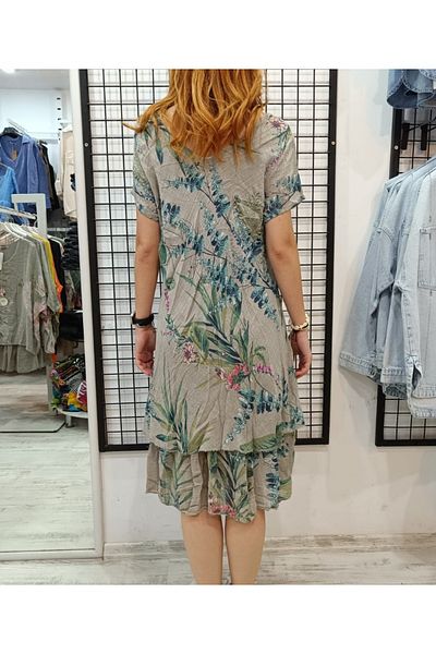 Butik Şans Рокля от италиански памук с къс ръкав и V-образно деколте с флорален мотив