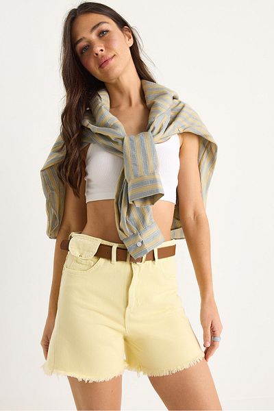 Bianco Lucci Women's Belted Canvas Gabardine Denim Shorts