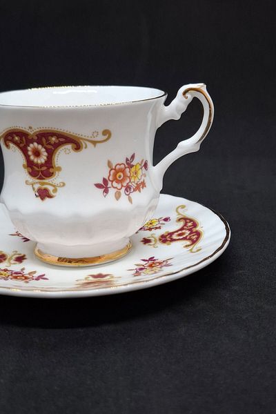 ABBETC Fine Bone China English Red Antique Double Coffee Cup 120 ml