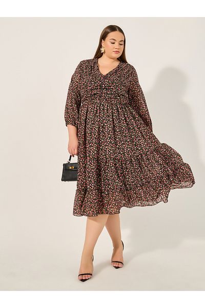 Styli Plus Size Floral Print V Neck A-Line Midi Dress