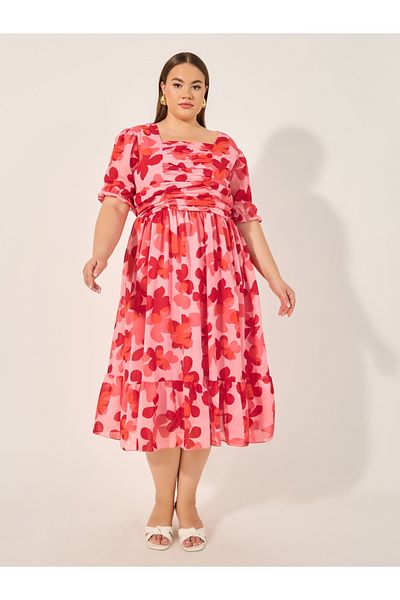 Styli Plus Size Floral Print Ruched A-Line Midi Dress