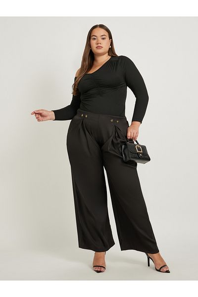 Styli Plus Size Solid Pleated Wide Leg Pants with Button Detail