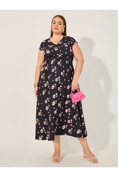Styli Plus Size Floral Print V Neck A-Line Midi Dress