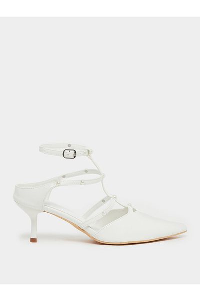 Styli Faux Pearl Embellished Pointed To Shoes