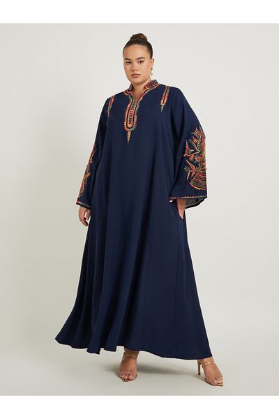 Styli Plus Size Embroidered Stand Collar A-Line Jalabiya