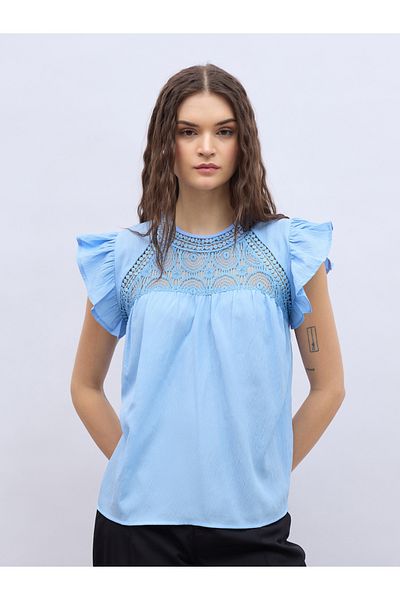 Styli Ruffled Sleeve Lace Detail Regular Fit Top