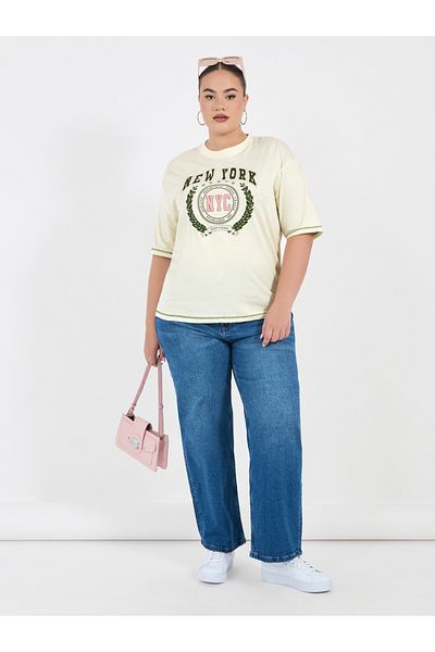 Styli Plus Size Embroidered Regular Fit T-Shirt