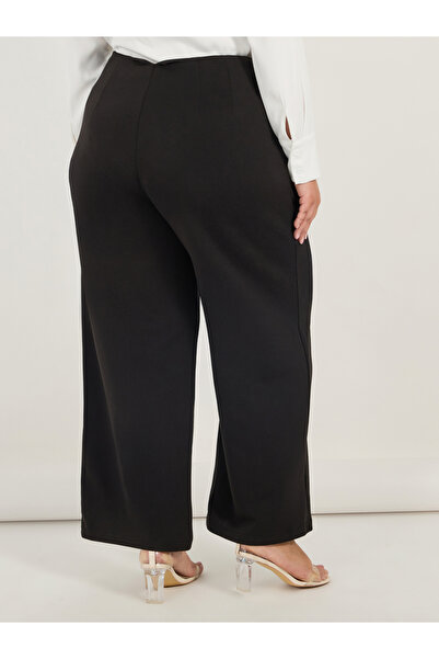 Styli Plus Size Solid Wide Leg Pants with Pintuck Detail