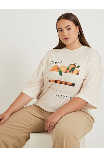Styli Plus Size Graphic Print Dropped Shoulder Oversized T-Shirt