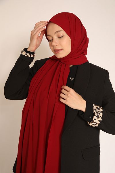 Dia Vela Akel Plain Red Shawl