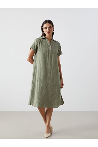LC Waikiki LCWAIKIKI Classic Gömlek Yaka Oversize Müslin Elbise
