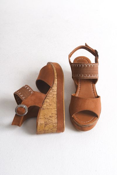 Shoesers Дамски ежедневни обувки със специален дизайн, еластични и двойни каишки, на танкетка, велурени сандали