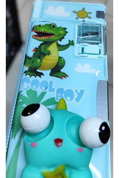 ada çanta kırtasiye 3 bölmeli kapaklı Sukuşi dinozor figürlü kalemtraşlı kalem kutusu