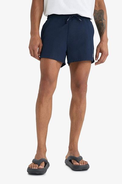 DeFacto DeFactoFit Andy bedruckte, dehnbare, strukturierte, kurze Sport-Meer-Shorts B5987AX25HS