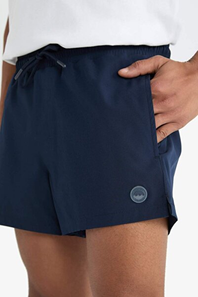 DeFacto DeFactoFit Andy bedruckte, dehnbare, strukturierte, kurze Sport-Meer-Shorts B5987AX25HS