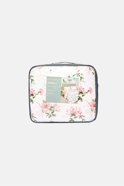 Catherine Malandrino 3 Pieces King Floral Pattern Bedspread With Pillow Case Set, Multicolor