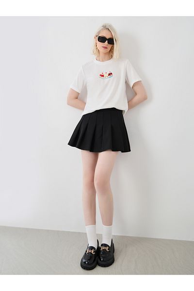 Styli Graphic Print Round Neck T-Shirt