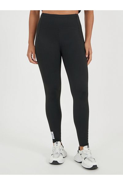 Styli Gymspire Edition - Label Dotted Reflective Stripe Detail Leggings