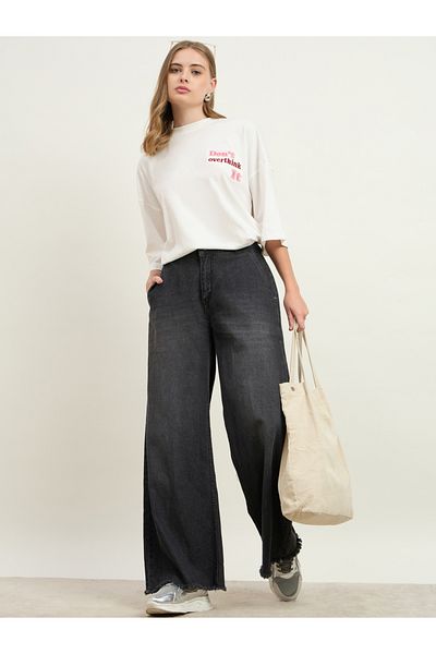 Styli Women Cream Slogan Embroidered Dropped Shoulder Oversized T-Shirt