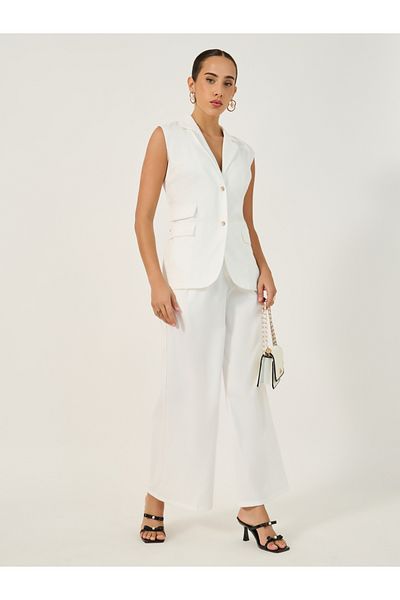 Styli Solid Boxy Fit Sleeveless Blazer with Pockets