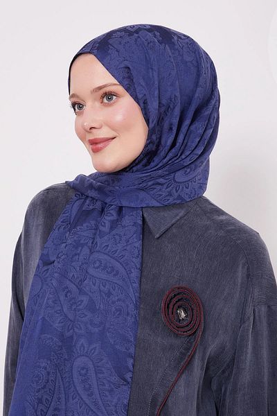 Levidor Ethnic Pattern Italian Jacquard Shawl