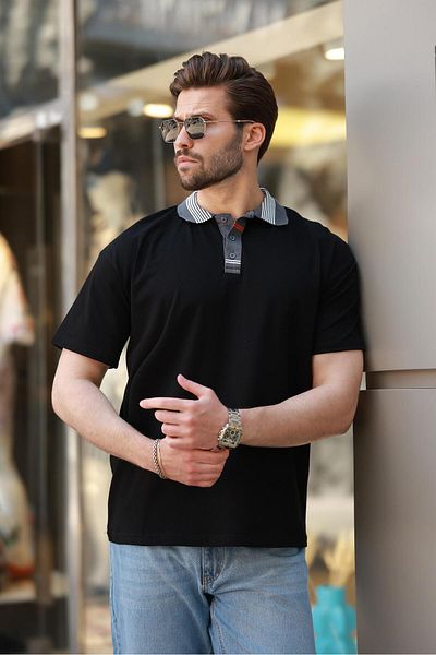 Madmext Μαύρο ανδρικό μπλουζάκι Polo Neck E7147