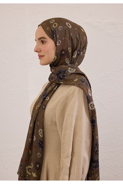 Fresh Blooming Dahlia Pattern Rami Shal Mink