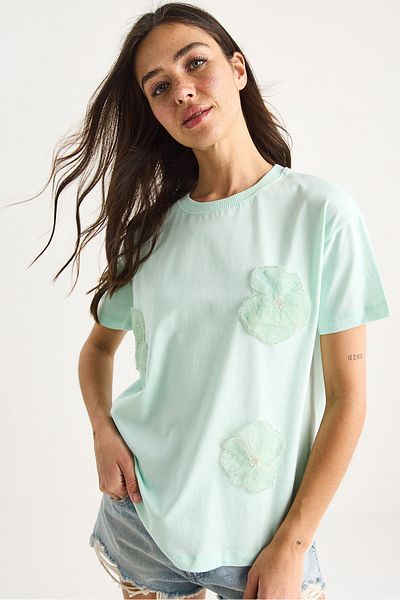 Bianco Lucci Crew Neck Short Sleeve T-Shirt with Floral Accessories 60602060