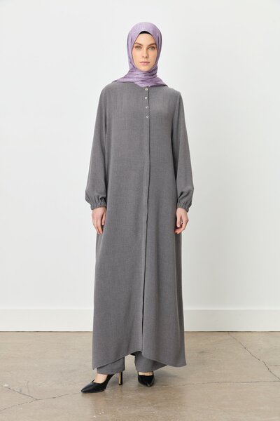 Nihan Metal Aksesuar Detaylı Ferace Füme