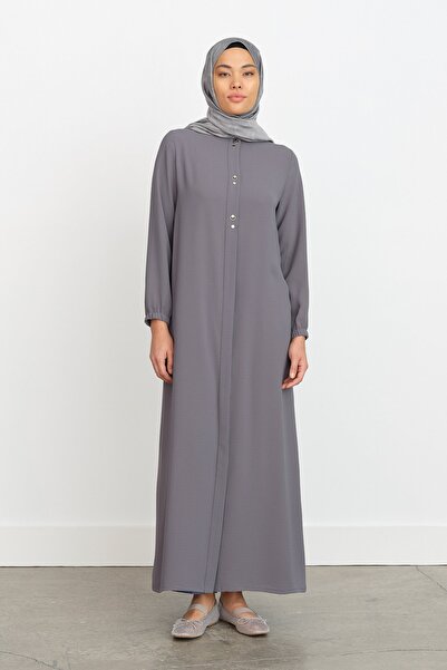 Nihan Metal Aksesuarlı Ferace Füme