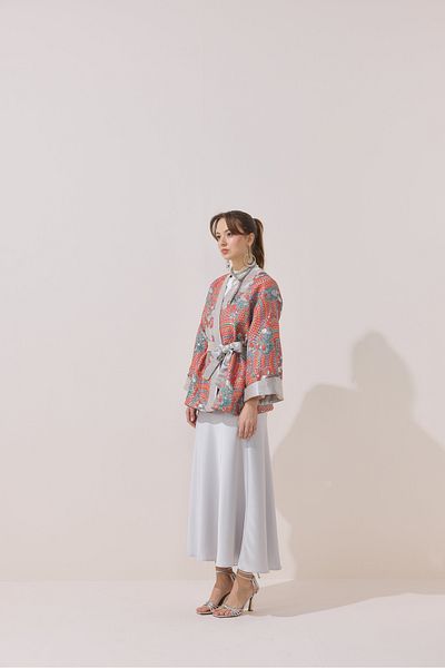 NUR KALAY COLLECTION Garnished Jacquard Kimono