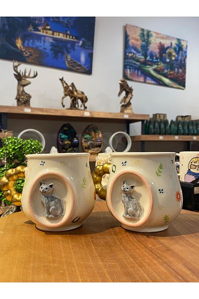 GIFTPALACE Handmade Ceramic Figure Mug