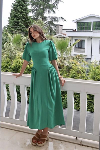Kokosh moda Πράσινο λινό φόρεμα με δέσιμο στην πλάτη