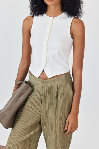 SHERIN Ecru Buttoned Front Blouse