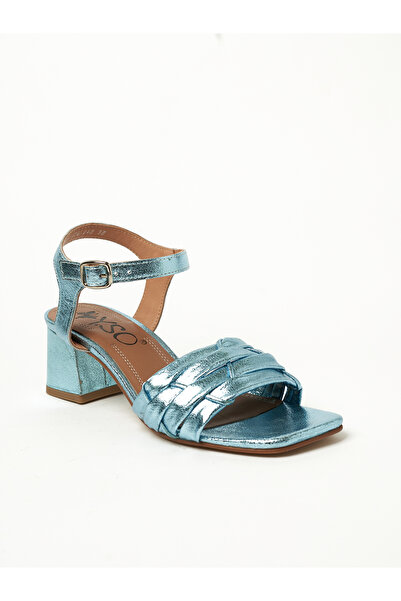 Y.SO صندل نسائي بكعب متوسط أزرق | صنع في الهند