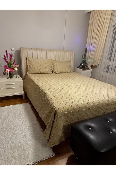 d'niss home touch of nature in your home 3 Piece Double Bedspread with Pompom Pattern