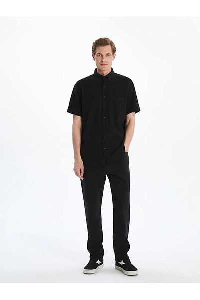 LC Waikiki Cămașă pentru bărbați LCWAIKIKI Classic Black Regular Fit cu mânecă scurtă