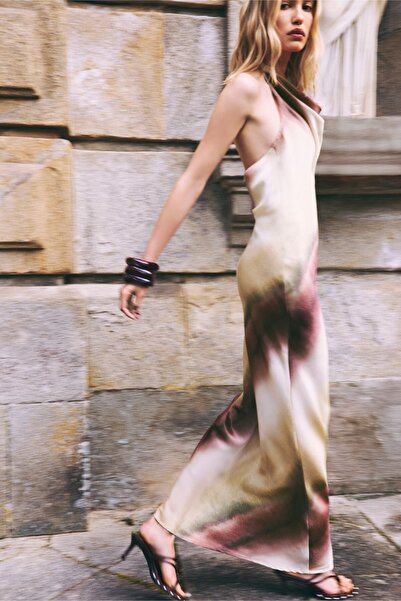 Pull & Bear Saten yüzeyli halter midi elbise